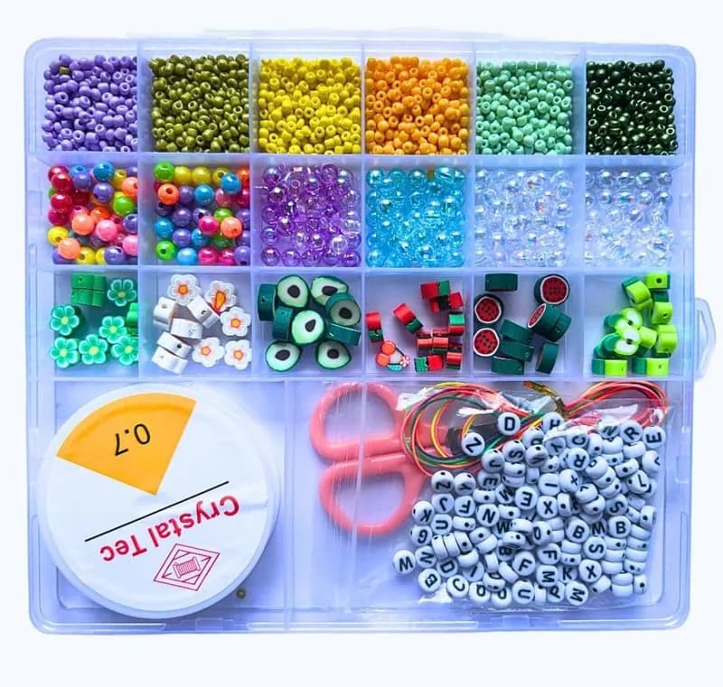 KIT de Miçangas Infantil Completo para Fazer Pulseira Colar Bijuteria Pingentes Coloridos (Quadrado)