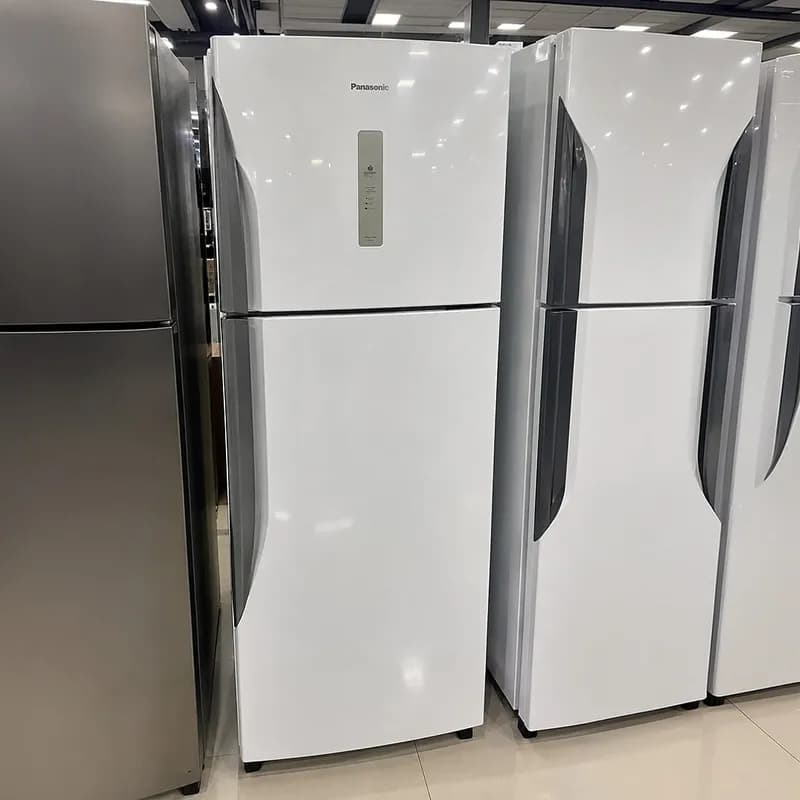 Refrigerador Panasonic 391L Branco NR-BT41PD2W 220V