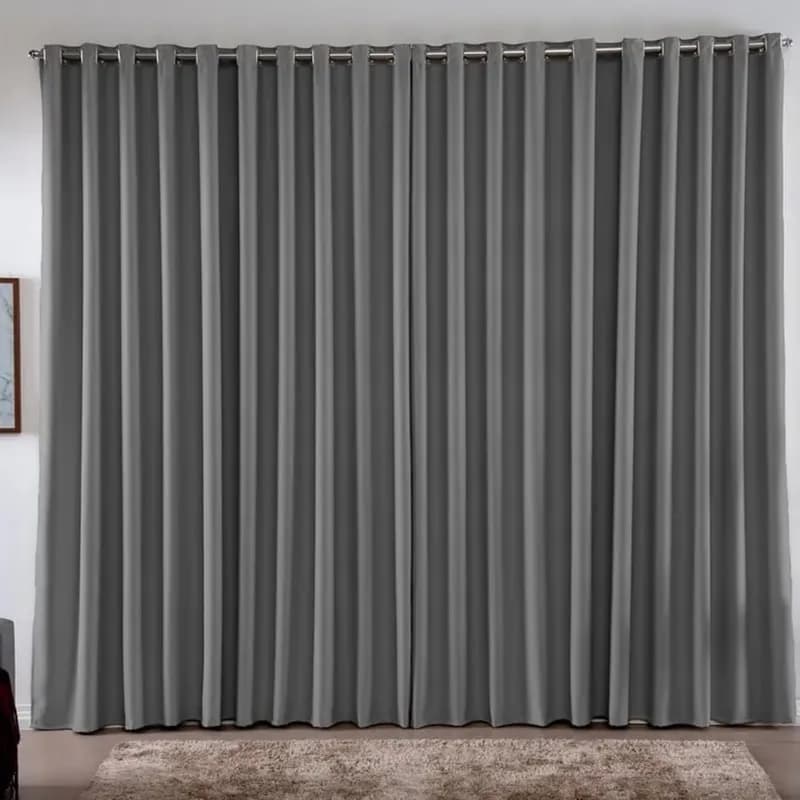 Cortina Blackout Em Tecido Grosso 2,80x2,30 Com Bainha