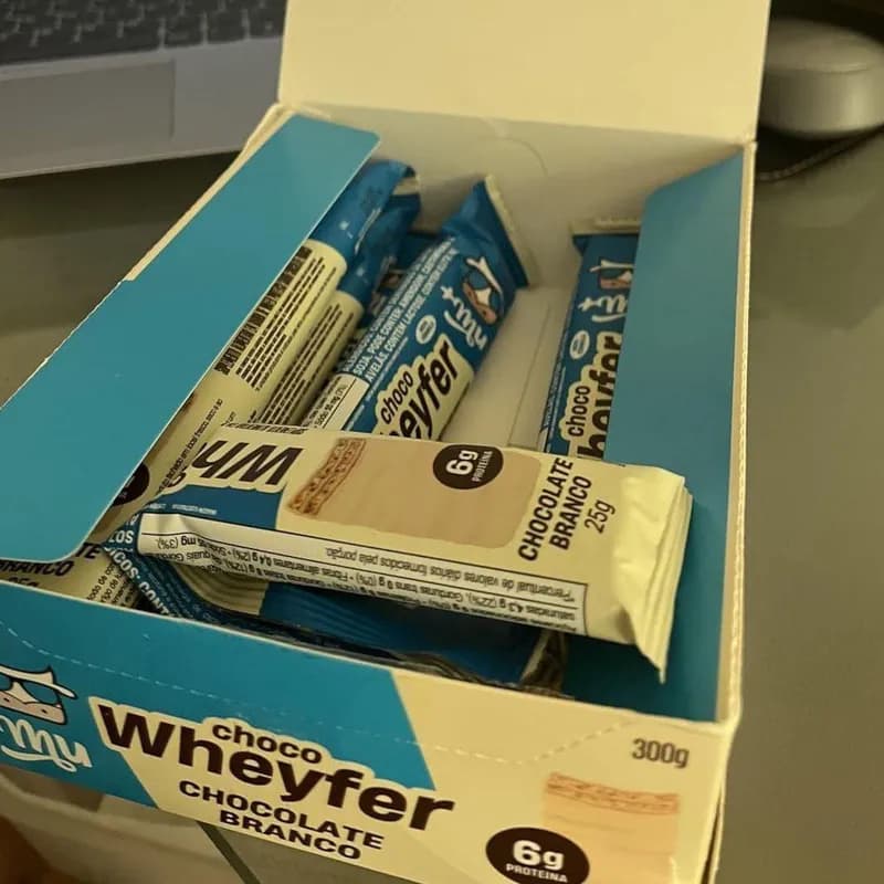 MU Chocowheyfer Proteico Sabor Chocolate Branco - 12 Unidades