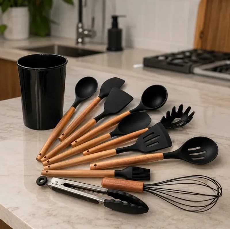 Kit 12 Utensílios De Cozinha Em Silicone E Cabo De Madeira