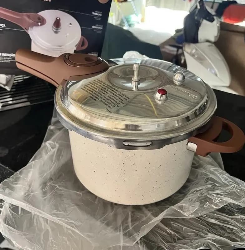 Panela de Pressão Brinox Pressure 4,2L Vanilla Baunilha