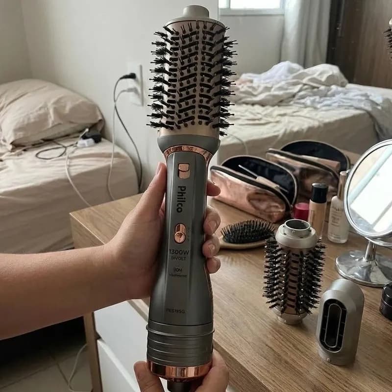 Escova Secadora Philco PES19SG 3 Acessórios 1300W Cor Prata