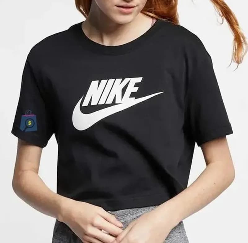 Camiseta Cropped Nike Sportswear Essential Feminina